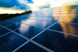 EDP investirá R$2,3 bi em geração distribuída solar no Brasil até 2026