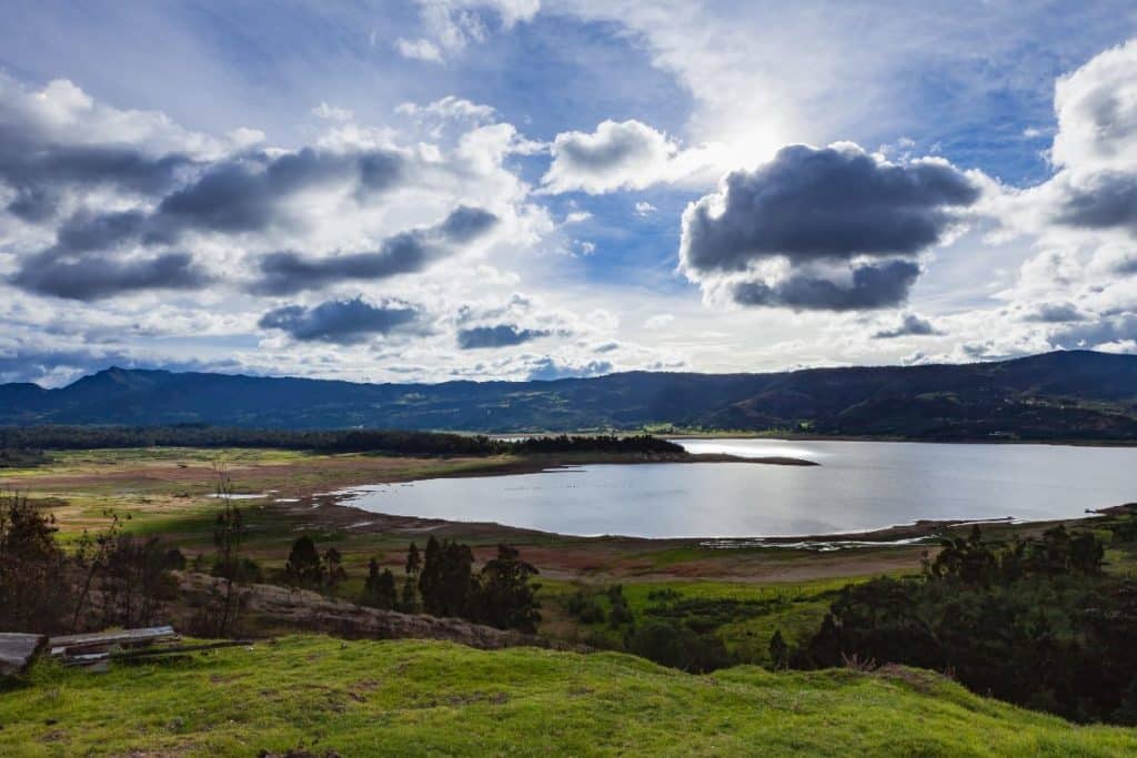 Impactos do El Niño: análise abrangente em infraestrutura
