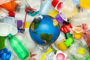 Brasil prepara sugestão de ações para diminuir efeitos do plástico