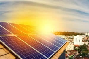 Energia Solar em Ascensão: Brasil Registra 40% de Crescimento na Geração Distribuída em 2023