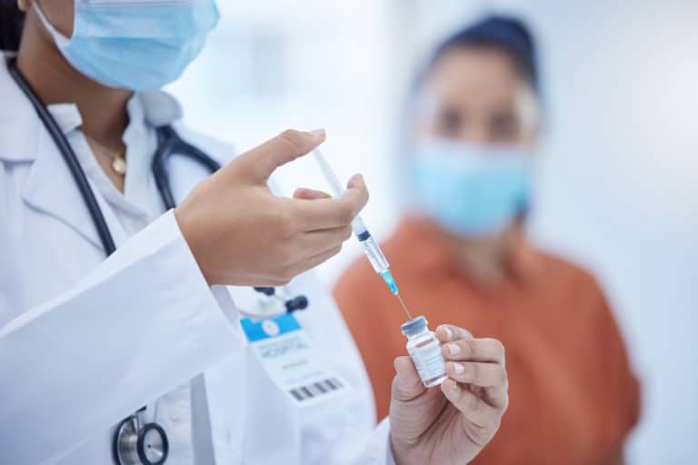 Vacina de dose única do Butantan contra dengue é eficaz e seguirá para aprovação da Anvisa