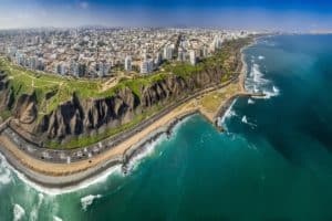 O mar é uma solução para a fragilidade do sistema hídrico de Lima
