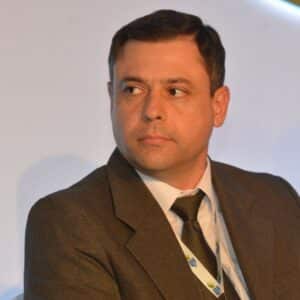 José Roberto Ramos, Gerente de desenvolvimento de negócios