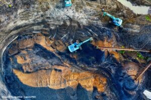 Exploração de lítio amplia contaminação do solo e da água em Minas Gerais