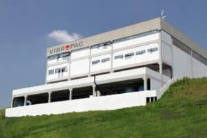 Vibropac se destaca como referência nacional em soluções para tratamento de água e efluentes em cenário econômico desafiador