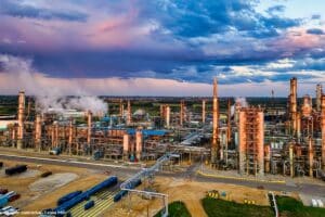 Governo vai triplicar incentivo fiscal para socorrer indústria química