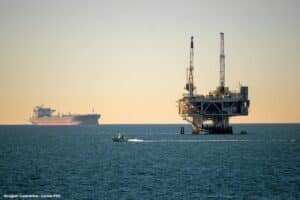 Produção de petróleo e gás no país cresce 13,3% em 2025 e bate recorde