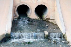 Saneamento básico apenas três cidades têm 100% de coleta total de esgoto
