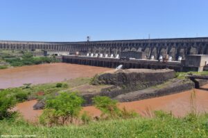 Relatório alerta para 213 barragens no Brasil em situação crítica