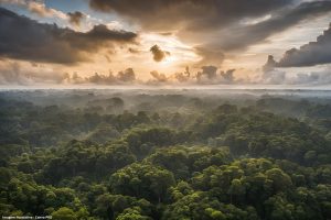 A adaptação climática nas Amazônias começa pelo saneamento
